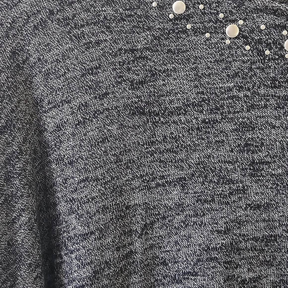 Cato Woman's L Navy Sweater W/Silver Metal Embellishments Mottled Lightweight - Picture 6 of 7
